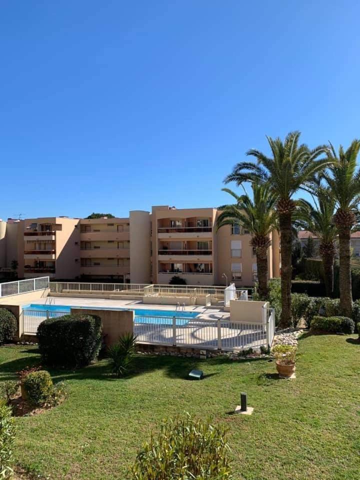Appartement Angela Golfe-Juan Exterior photo